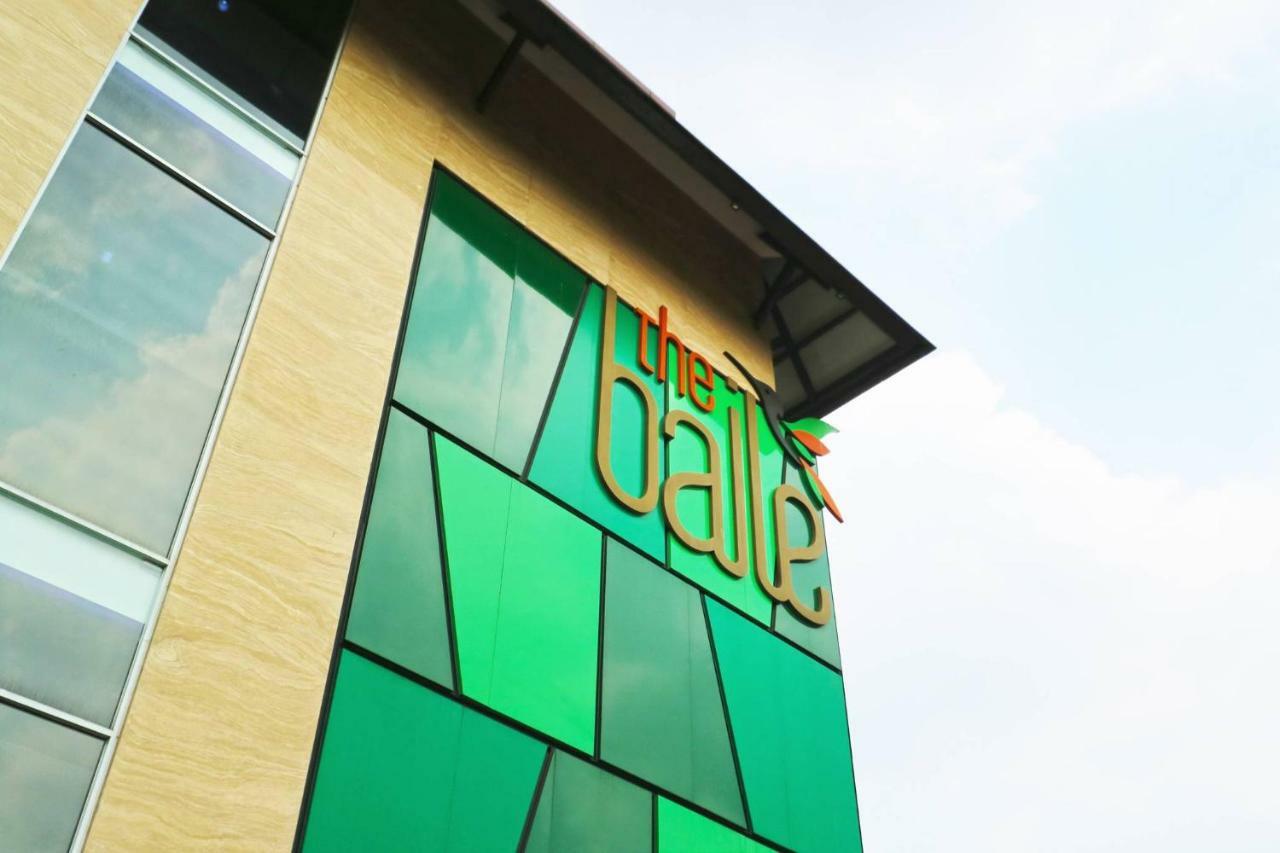 The Baile Hotel Jakarta Exterior photo